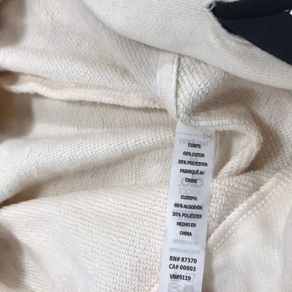 Alo Air Land Ocean Crop Hoodie - Picture 11 of 11